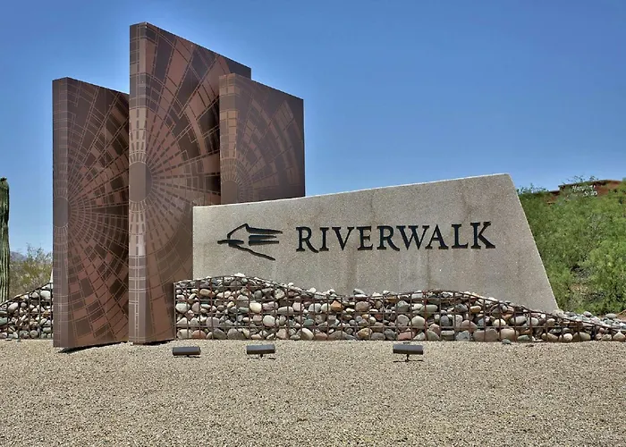 Hampton Inn & Suites Scottsdale At Talking Stick